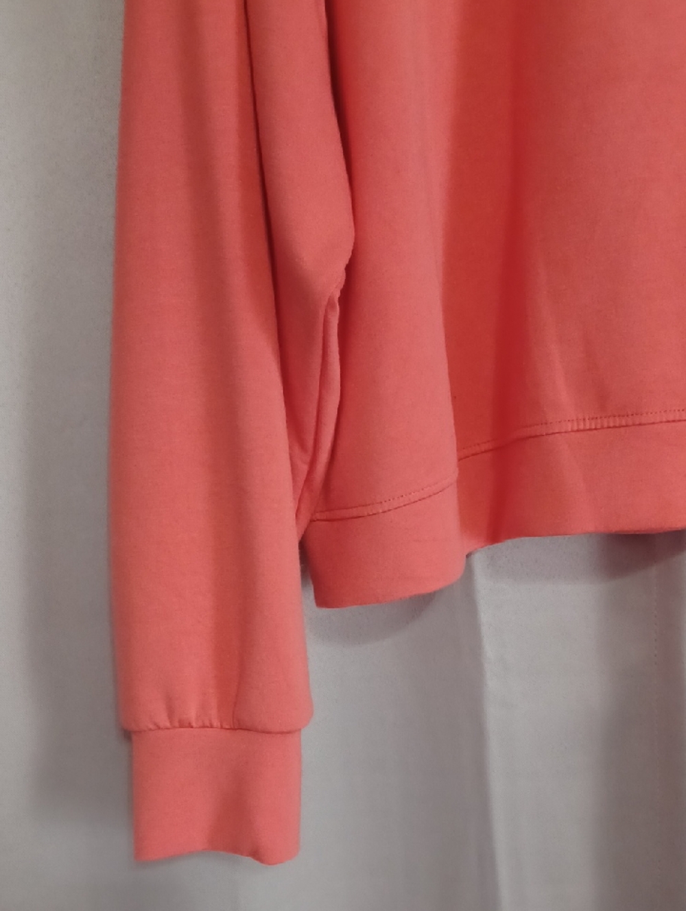 Crane Cropped Boxy Fit Crewneck Sweatshirt Open Back Dropped Shoulders Soft - Picture 8 of 13
